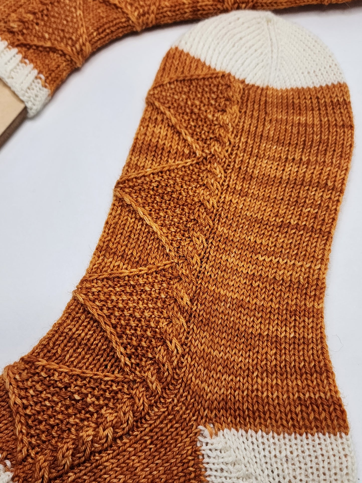 Piece of the Pie sock pattern
