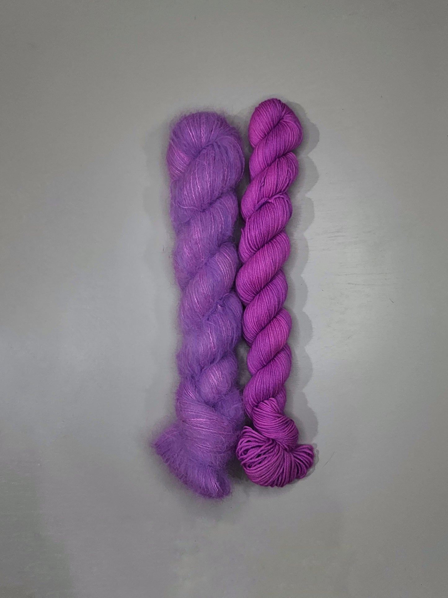 Ready to Ship - Twisted Fingering Minis