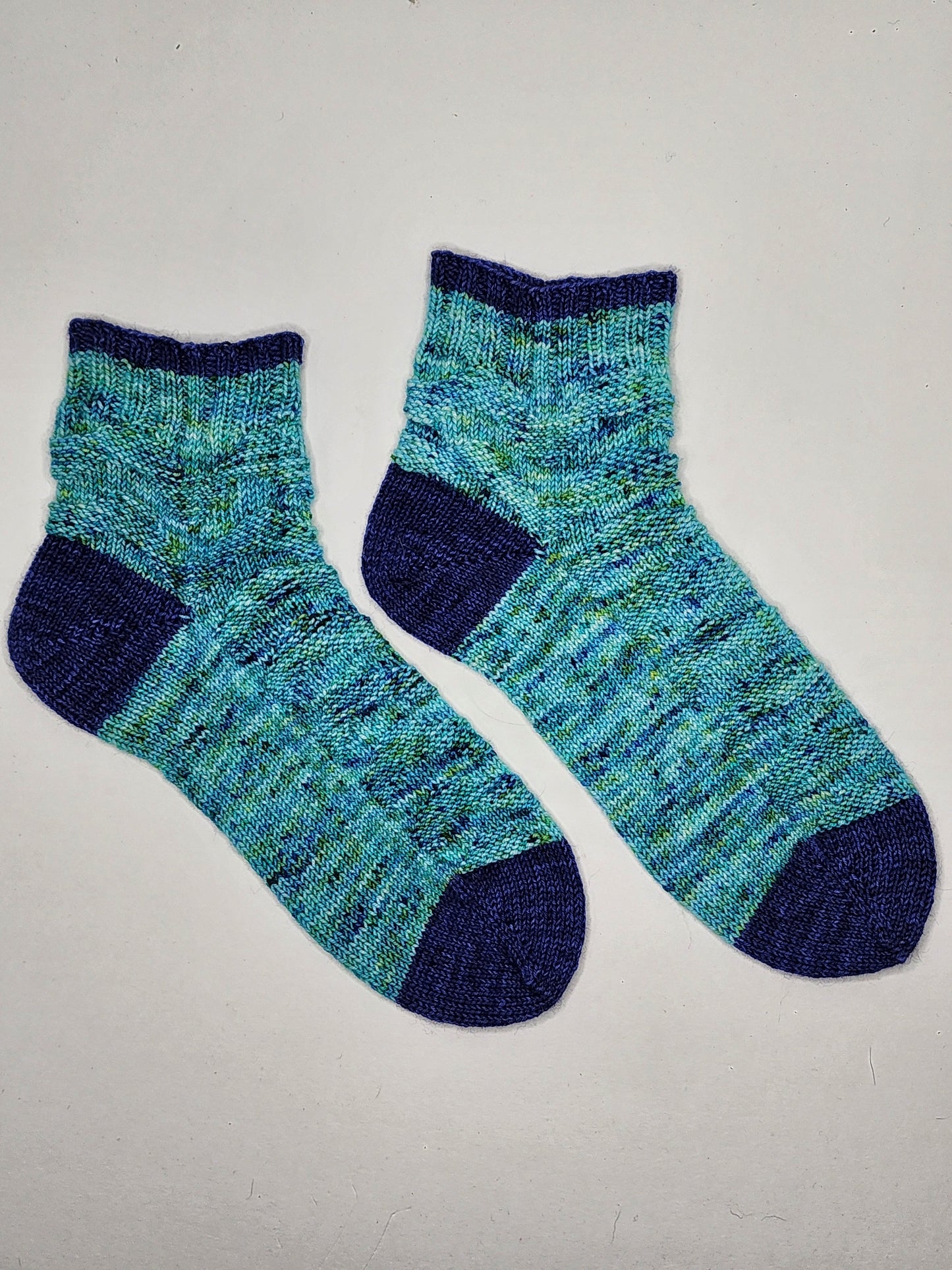 Making Waves sock pattern