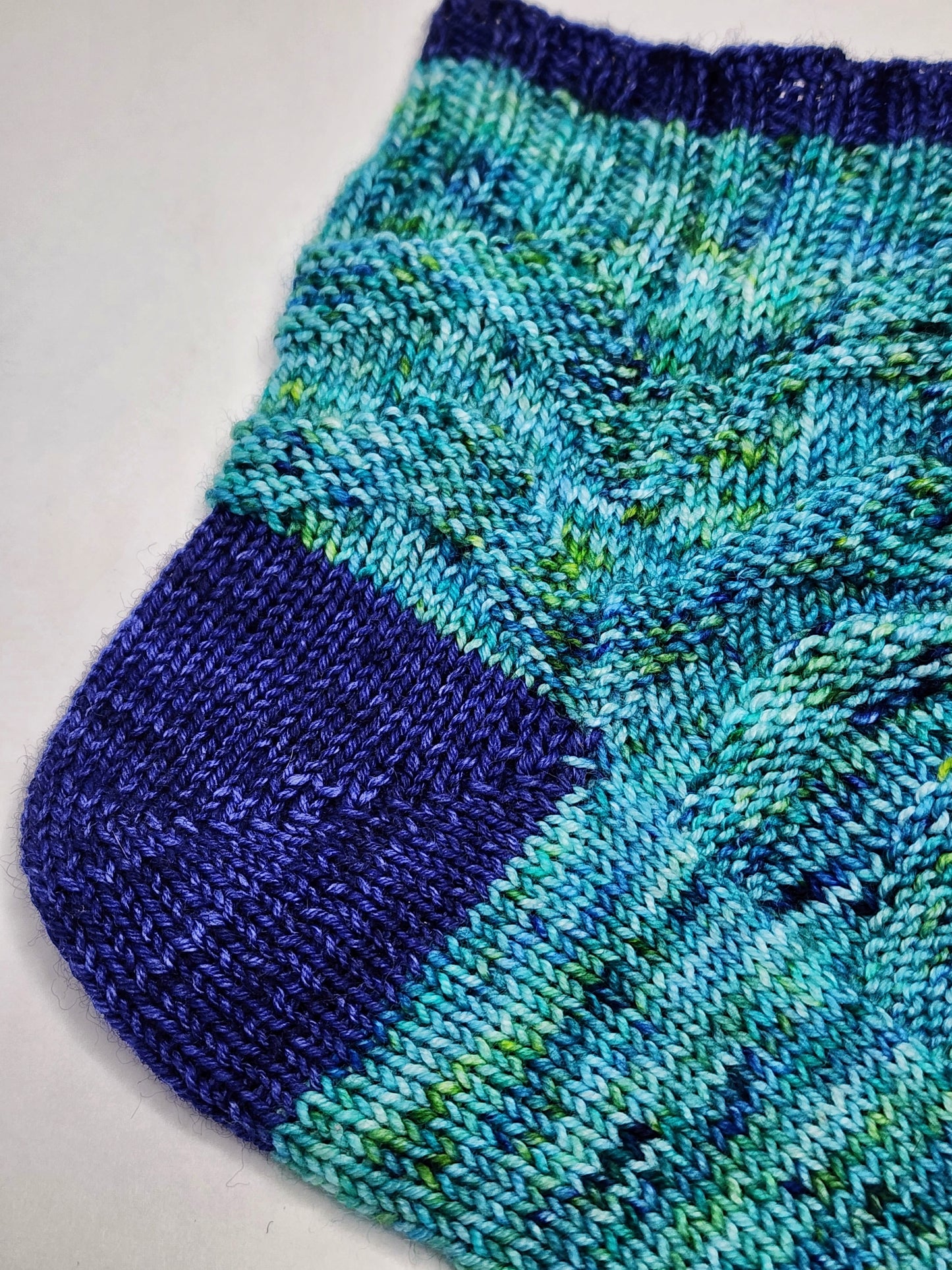 Making Waves sock pattern